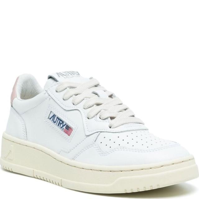 Sportiniai bateliai moterims, Balta, Medalist low  sneakers