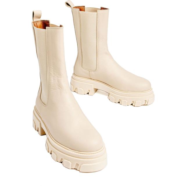 Aulinukai moterims, Kūno, Molly High Booties